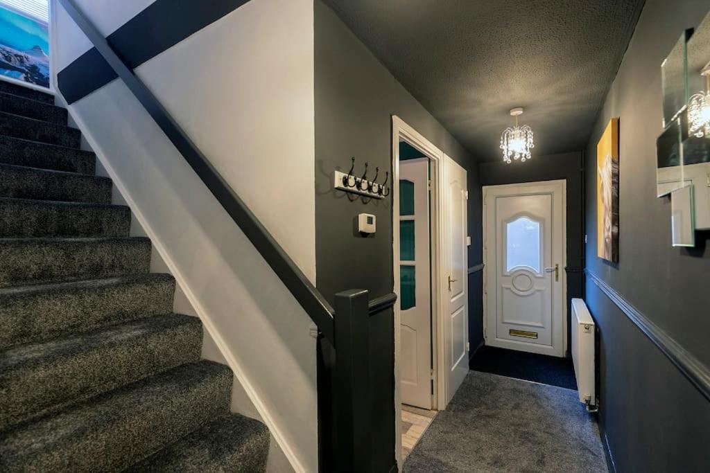 In The Heart Of It! Villa Stokesley Ngoại thất bức ảnh