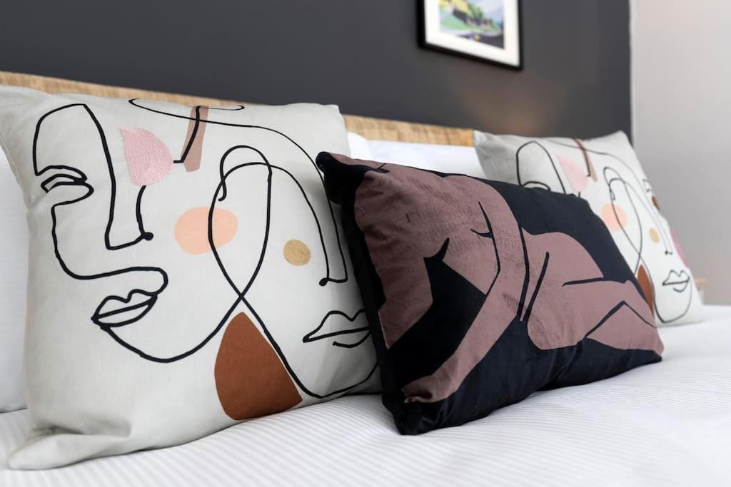 In The Heart Of It! Villa Stokesley Ngoại thất bức ảnh
